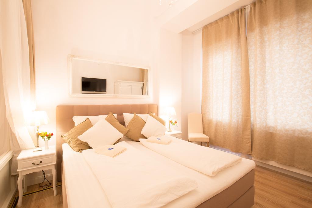 Fritz By Rockchair L Superhost Status L 3 Bedrooms Boxspringbeds 2 Bathrooms 2 Kitchen - Cozy Family & Business Flair Welcomes You! Appartamento *