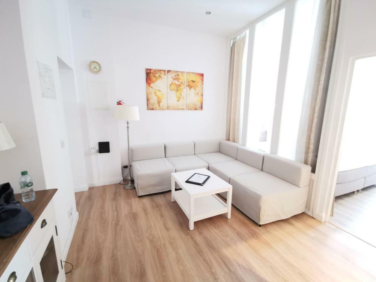 Appartamento Fritz By Rockchair L Superhost Status L 3 Bedrooms Boxspringbeds 2 Bathrooms 2 Kitchen - Cozy Family & Business Flair Welcomes You! *